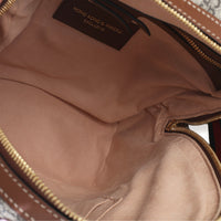Gucci Beige GG Supreme Canvas Web Butterfly Embroidered Small Day Backpack Handbag av