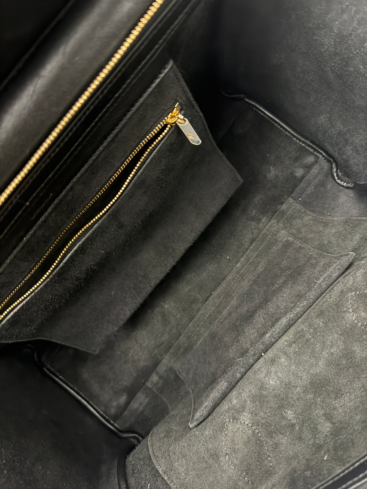 Celine Black Supple Shiny Lambskin Medium New Luggage Handbag ad1