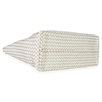 Bottega Veneta White Nappa Intrecciato Medium Cabat Handbag clasp