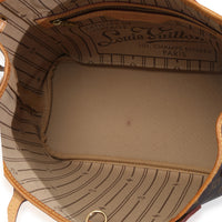Louis Vuitton Monogram Canvas Neverfull PM Handbag clasp