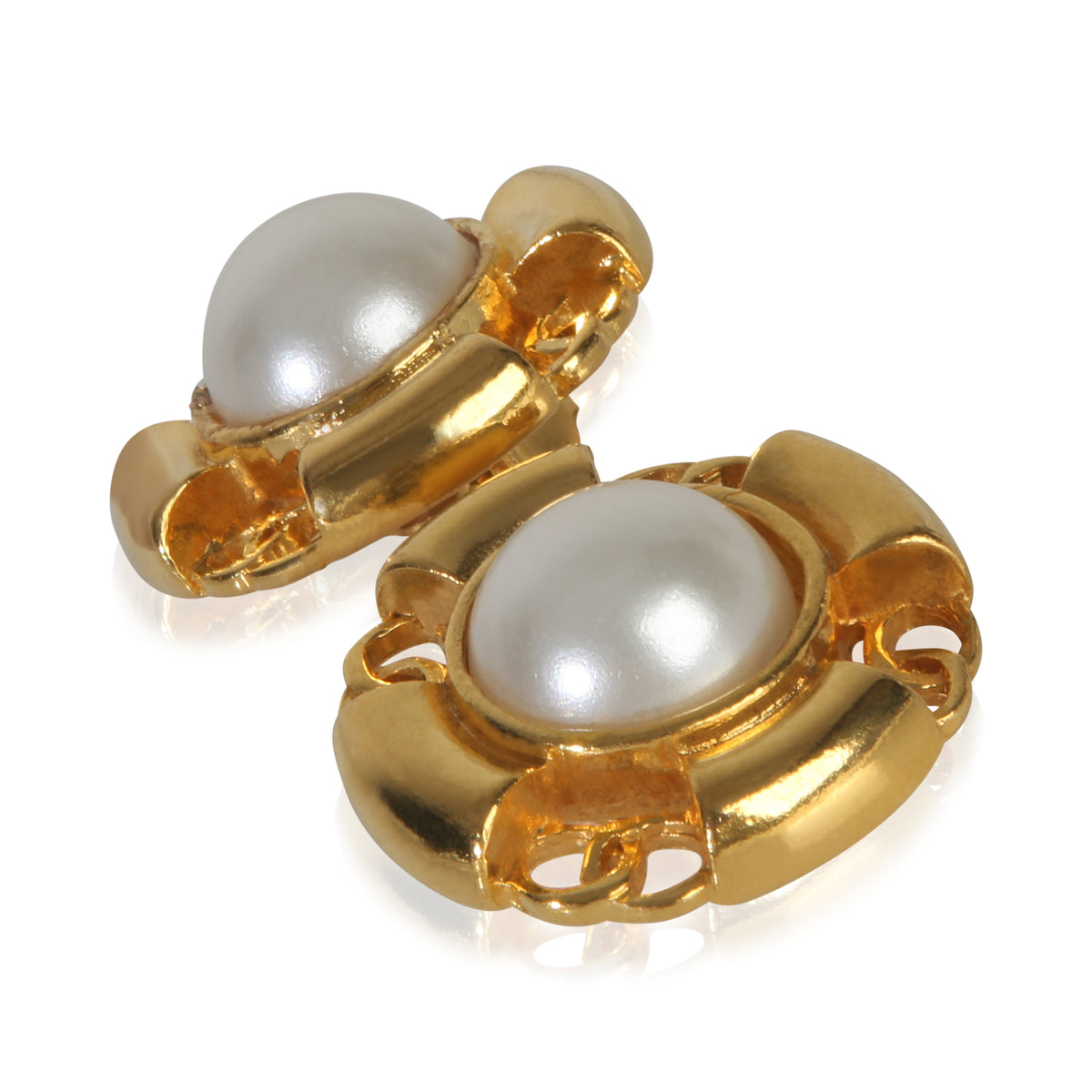 Chanel Gold Plated  Vintage Faux Pearl Button Earrings sv