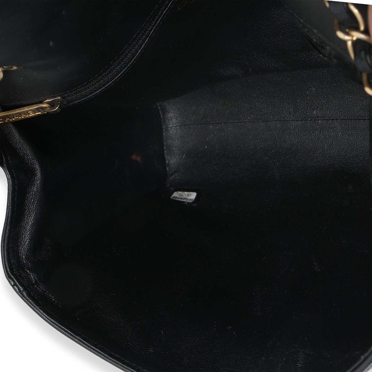 Chanel Black Calfskin Chevron Small In The City Bag Handbag ad1
