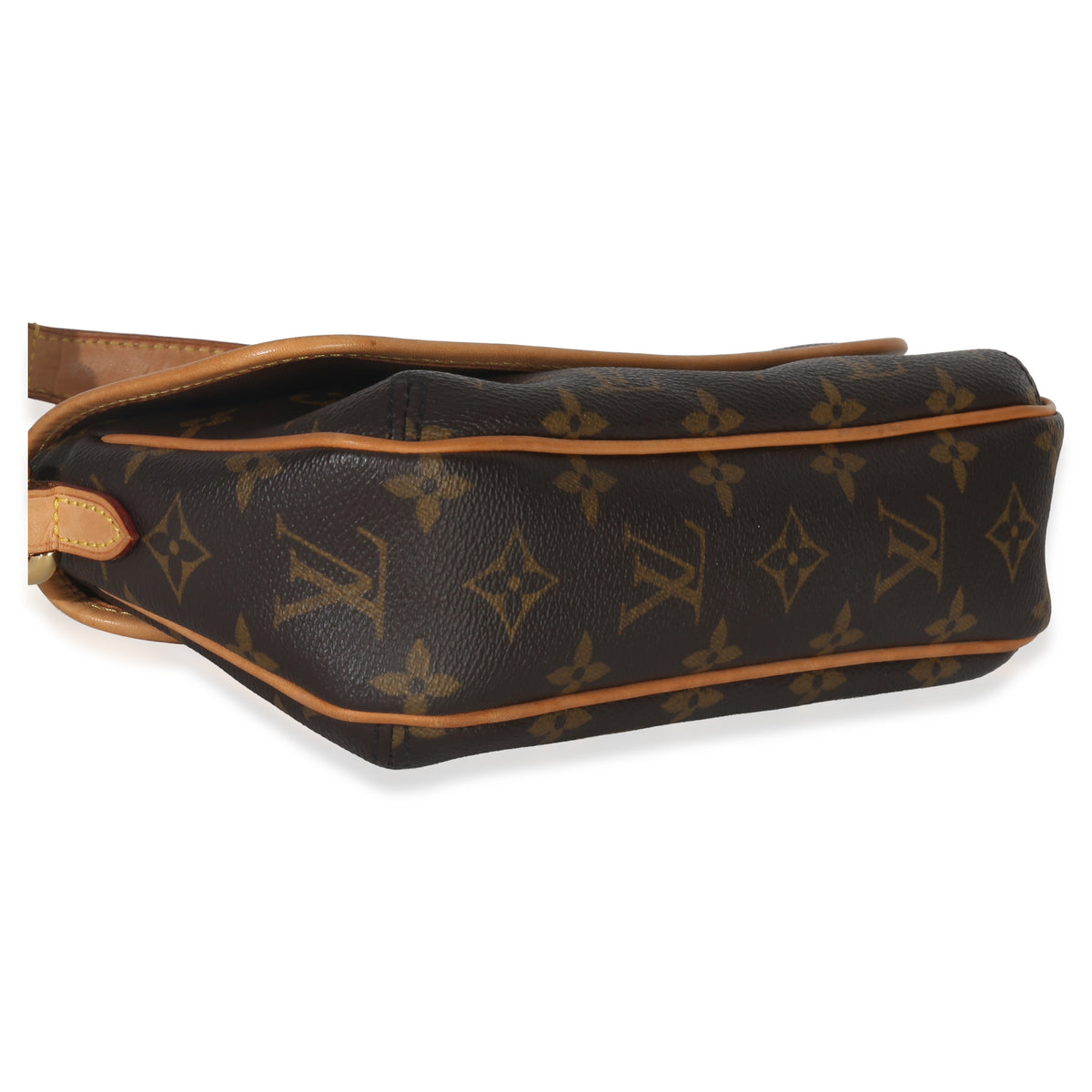 Louis Vuitton Monogram Canvas Tikal PM Handbag clasp