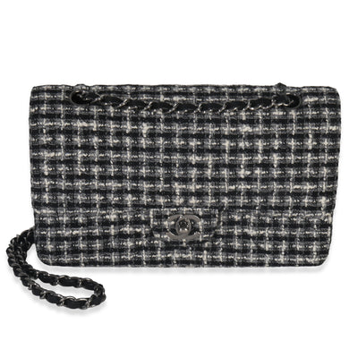 Chanel Black White Tweed Quilted Medium Classic Double Flap Handbag fv
