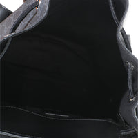 Gucci Black Soft GG Supreme Calfskin Web Double Buckle Backpack Handbag av