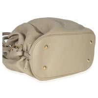 Louis Vuitton Beige Monogram Mahina L Hobo Handbag av