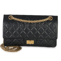 Chanel Black Quilted Aged Calfskin 2.55 Reissue 225 Flap Bag Handbag fv
