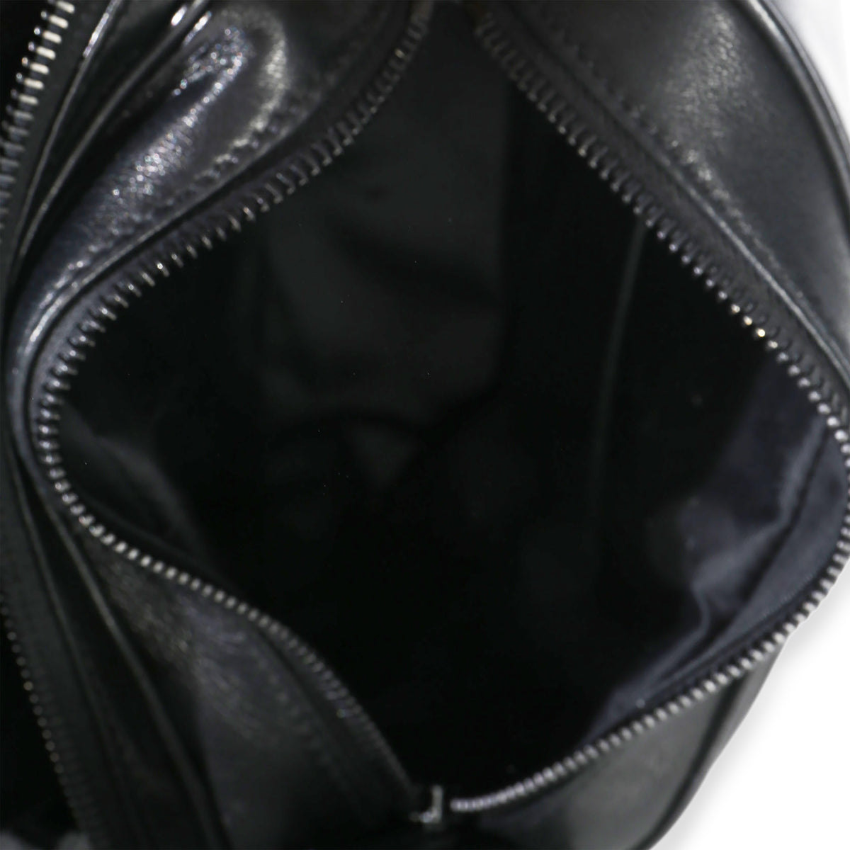 Saint Laurent Black Lambskin Monogram Niki Cube Camera Bag Handbag ad1