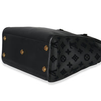 Louis Vuitton Black Calfskin Monogram Tufting On My Side MM Handbag box
