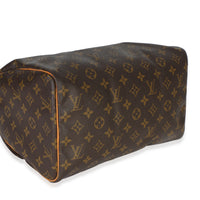 Louis Vuitton Monogram Canvas Speedy 30 Handbag clasp