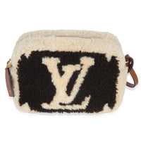 Louis Vuitton Brown Beige Monogram Teddy Fleece Beach Pouch Handbag fv
