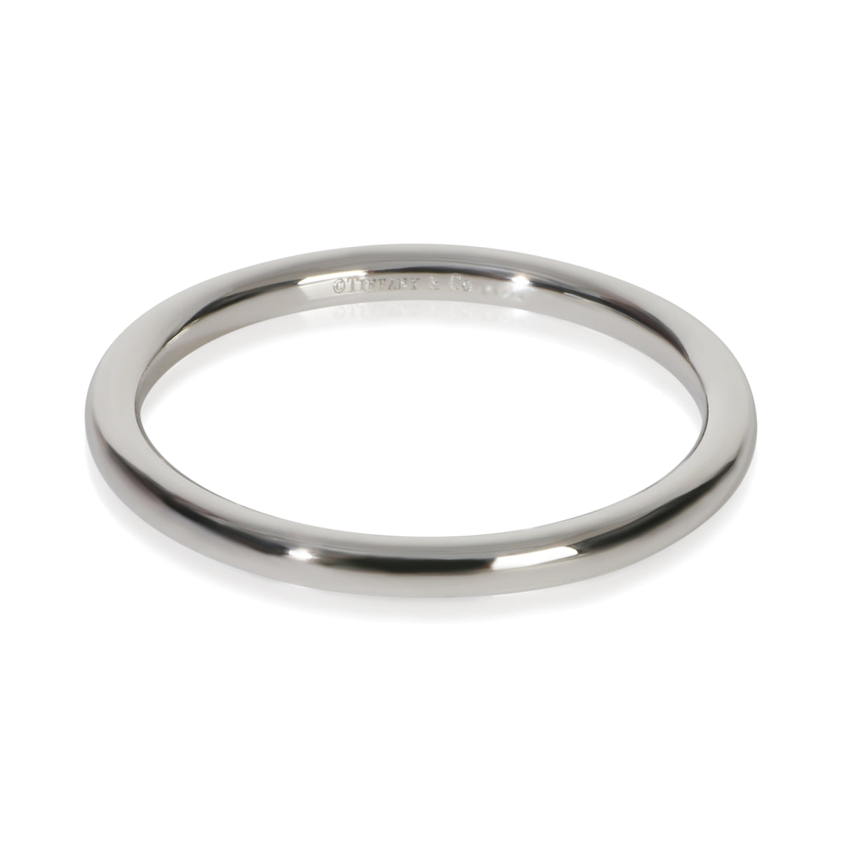 Tiffany & Co. Platinum  1.6mm Round Band sv
