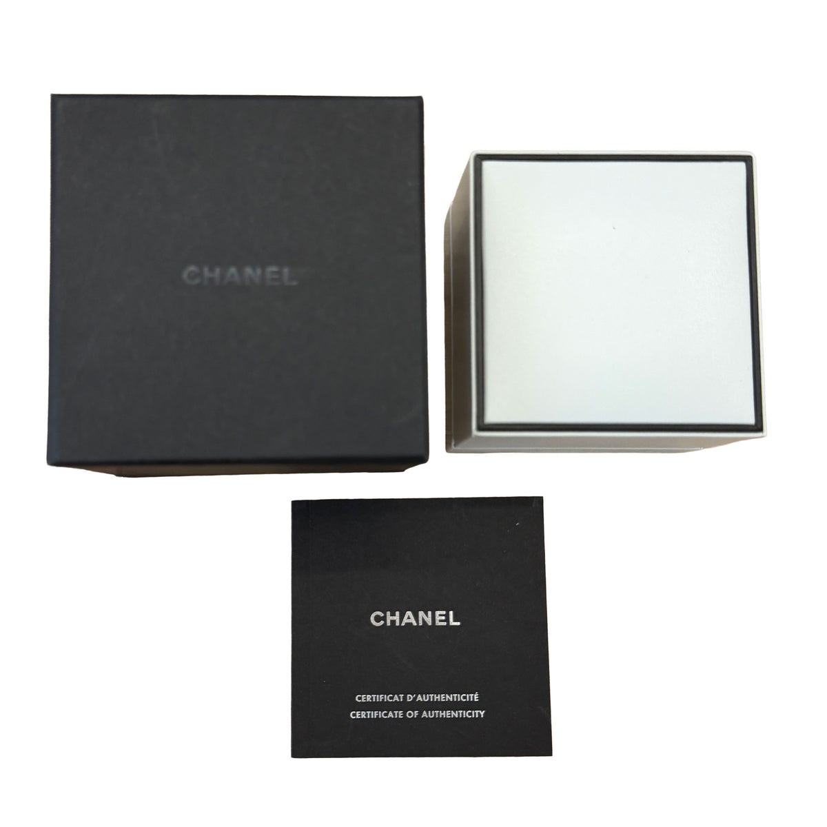 Chanel White Gold  Small Model Coco Crush Ring box