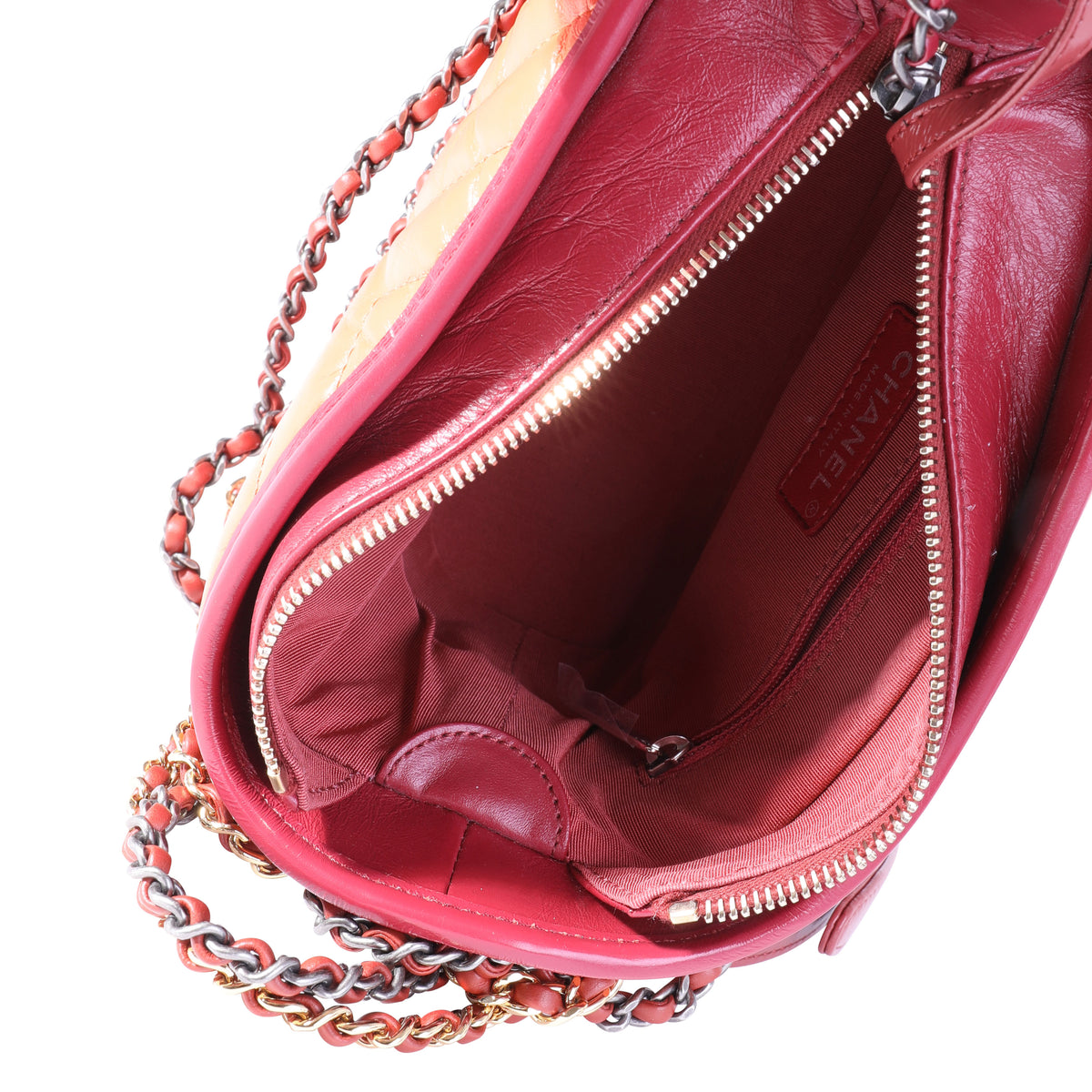 Chanel Orange & Red Aged Calfskin Chevron Quilted Small Gabrielle Hobo Handbag av