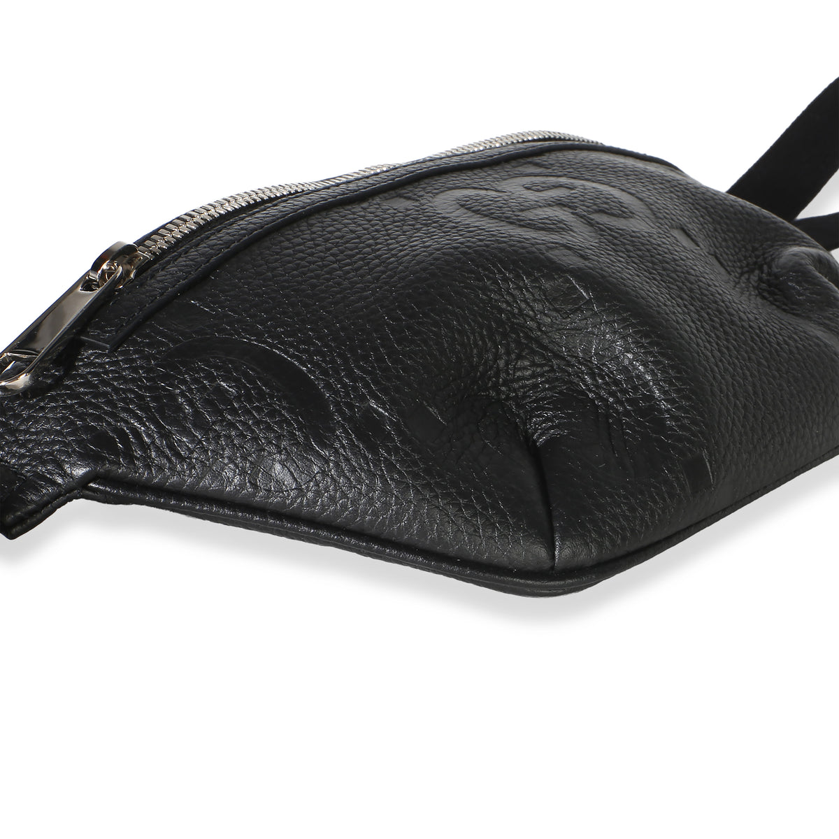 Gucci Black Piuma Calfskin Jumbo GG Embossed Small Belt Bag Handbag 7