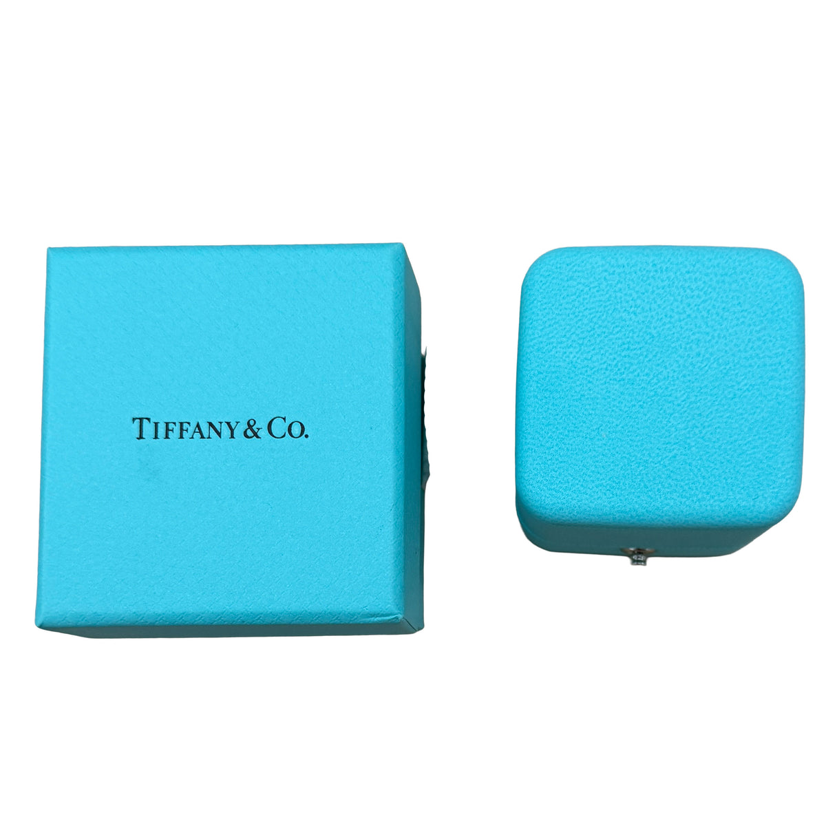 Tiffany & Co. Yellow Gold Paloma Picasso Graffiti Love Ring box