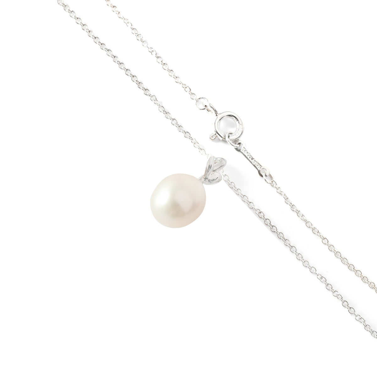 Tiffany & Co. Sterling Silver Pearl Paloma Picasso Olive Leaf Pendant clasp