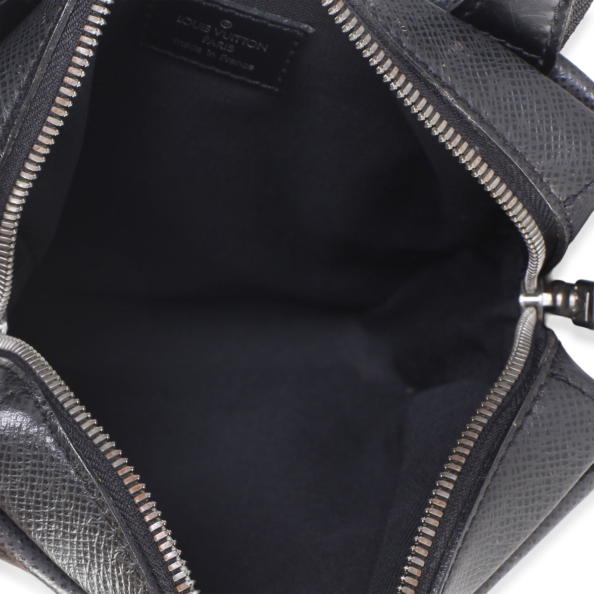 Louis Vuitton Epicea Black Taiga Canvas Sayan Messenger Bag Handbag 8