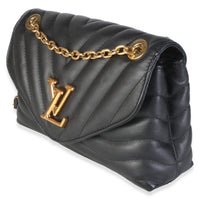 Louis Vuitton Black Calfskin New Wave Chain MM NM Handbag 2