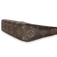 Louis Vuitton Monogram Canvas Chain Pochette Accessories NM Handbag 6