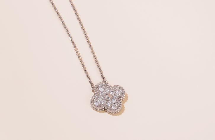Van Cleef Arpels Vintage Alhambra pendant Necklace With Diamond | NiceMary
