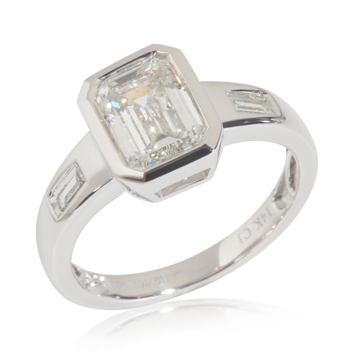 myGemma 2.25 ctw White Gold Lab Grown Diamond Engagement Ring clasp