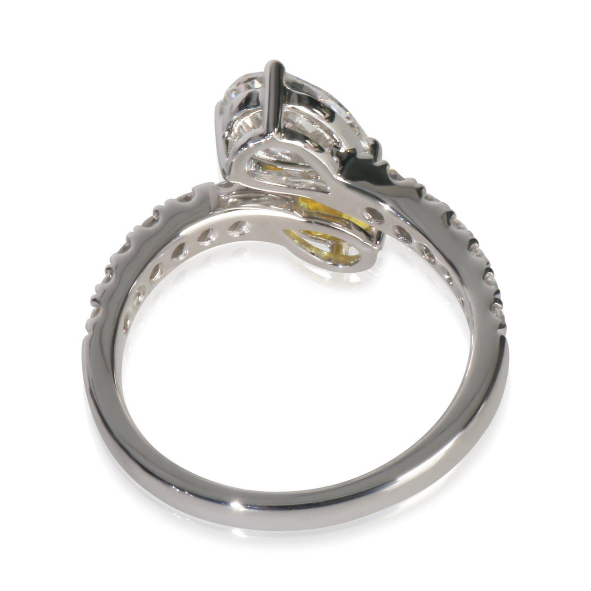 myGemma 2.5 ctw White Gold & Yellow Gold Lab Grown Diamond Ring pv