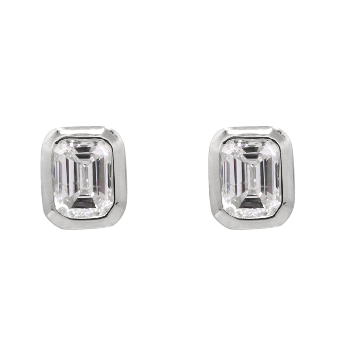 myGemma White Gold Diamond Bezel Set Earrings fv