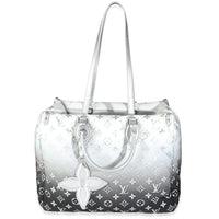 Louis Vuitton Frost Nylon Monogram Gradient LV Snow Onthego MM Handbag av