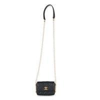 Chanel Black Quilted Calfskin About Pearls Card Holder With Chain Handbag ad1