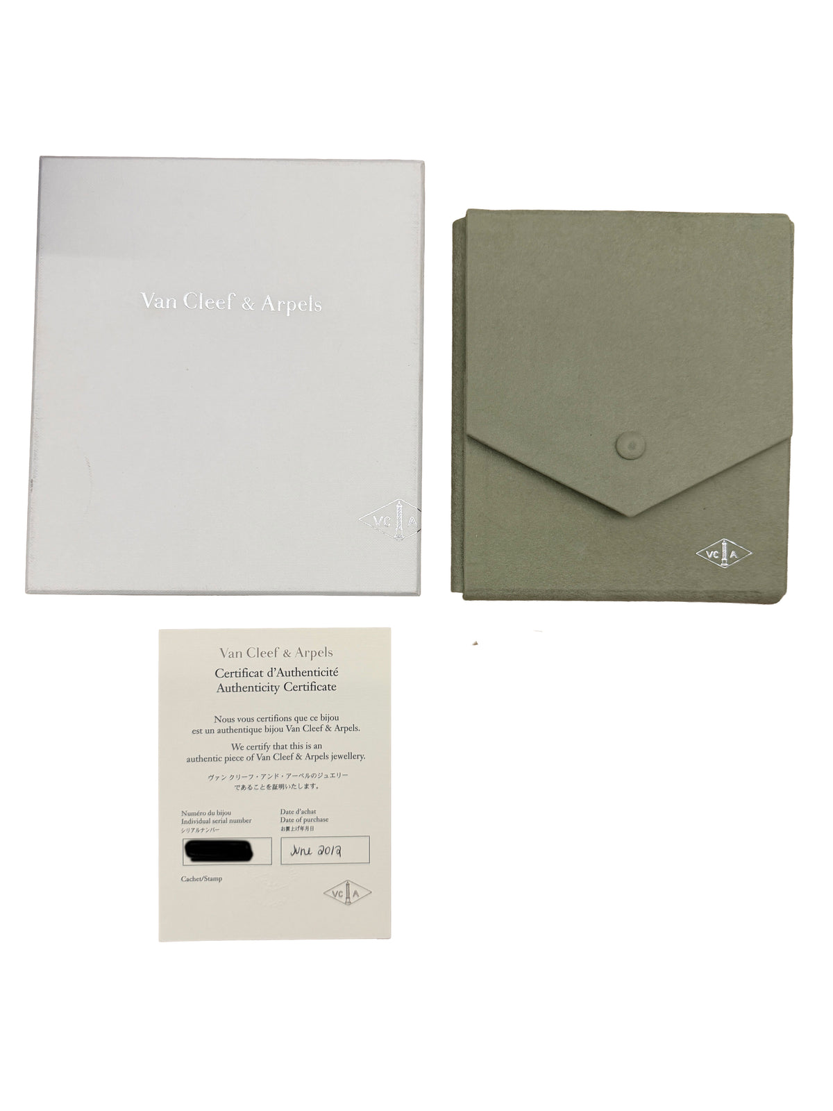 Tiffany & Co. Yellow Gold Mother Of Pearl Vintage Alhambra Necklace box