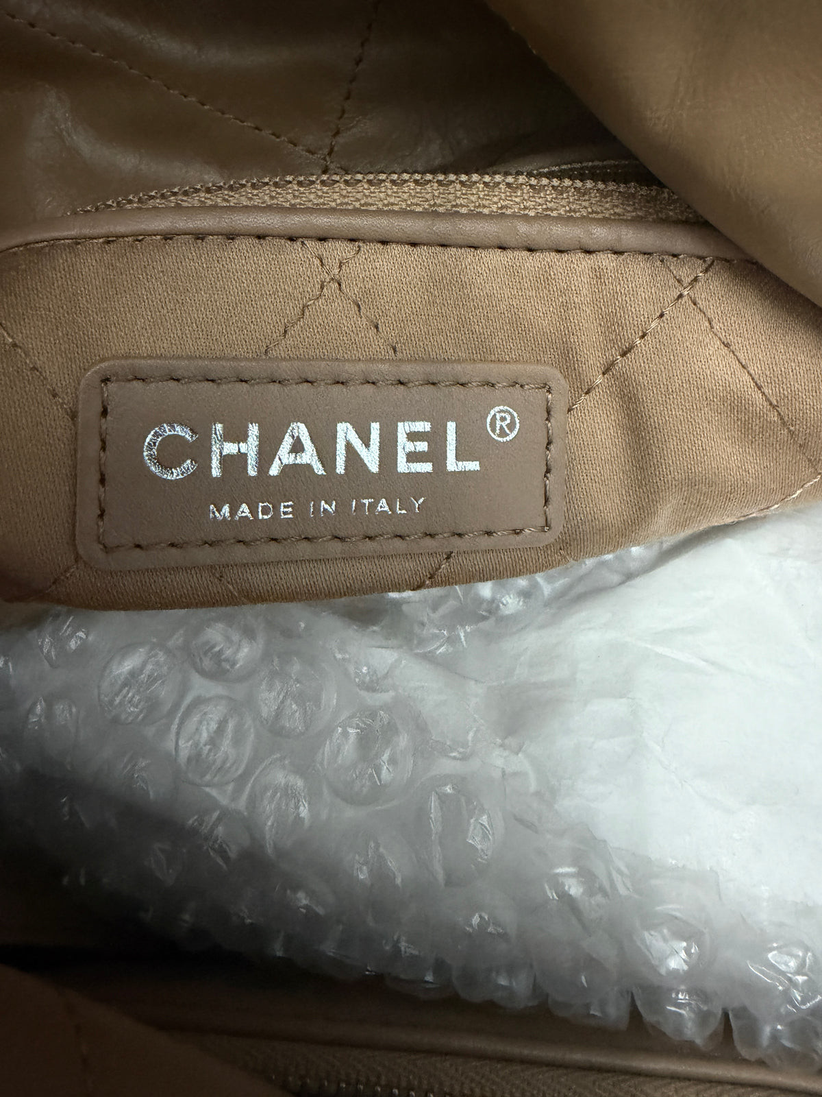 Chanel Beige Shiny Quilted Calfskin Small  22 Hobo Handbag ad2