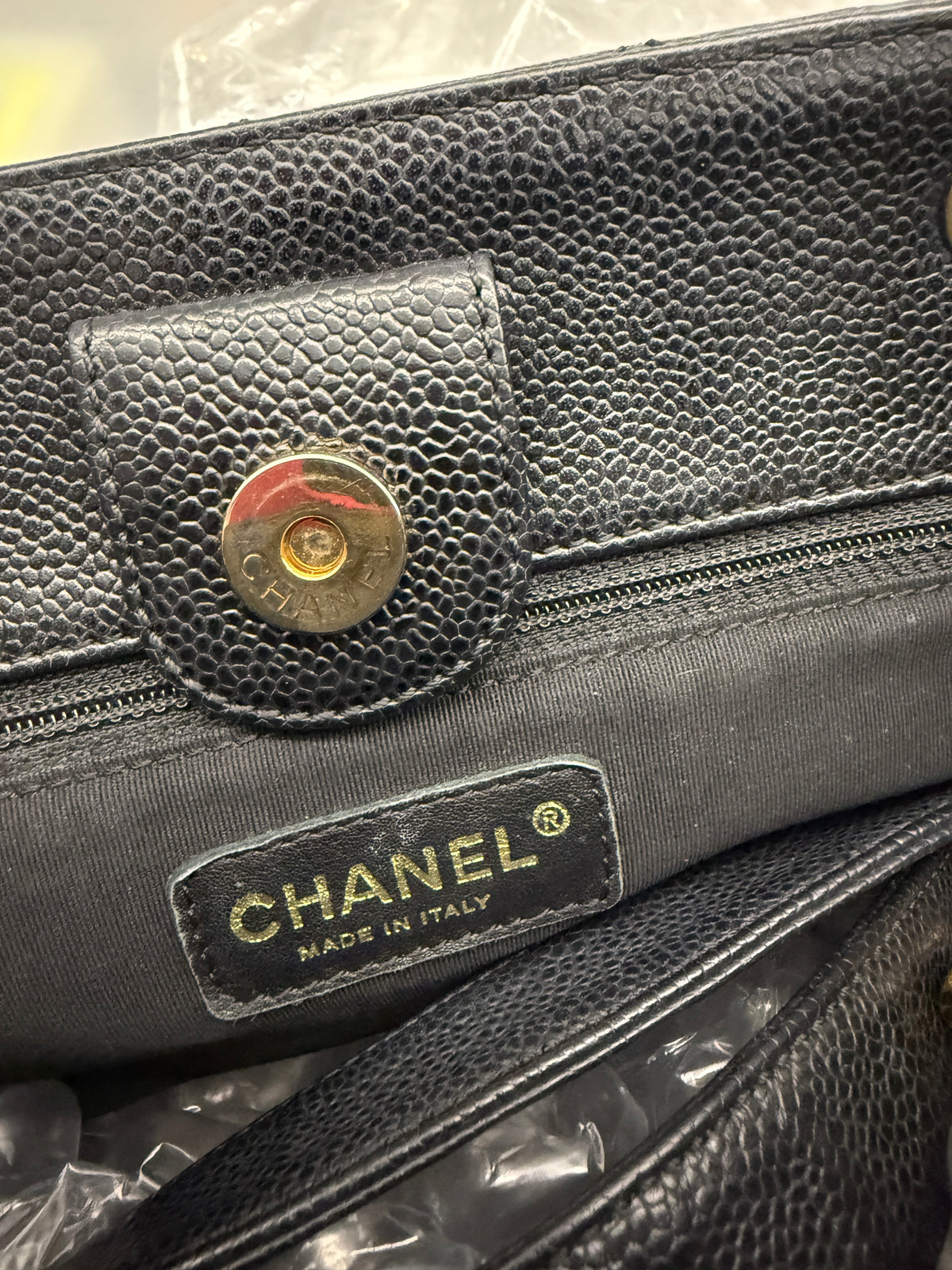 Chanel Black Quilted Caviar Petit Shopping Tote Handbag ad3