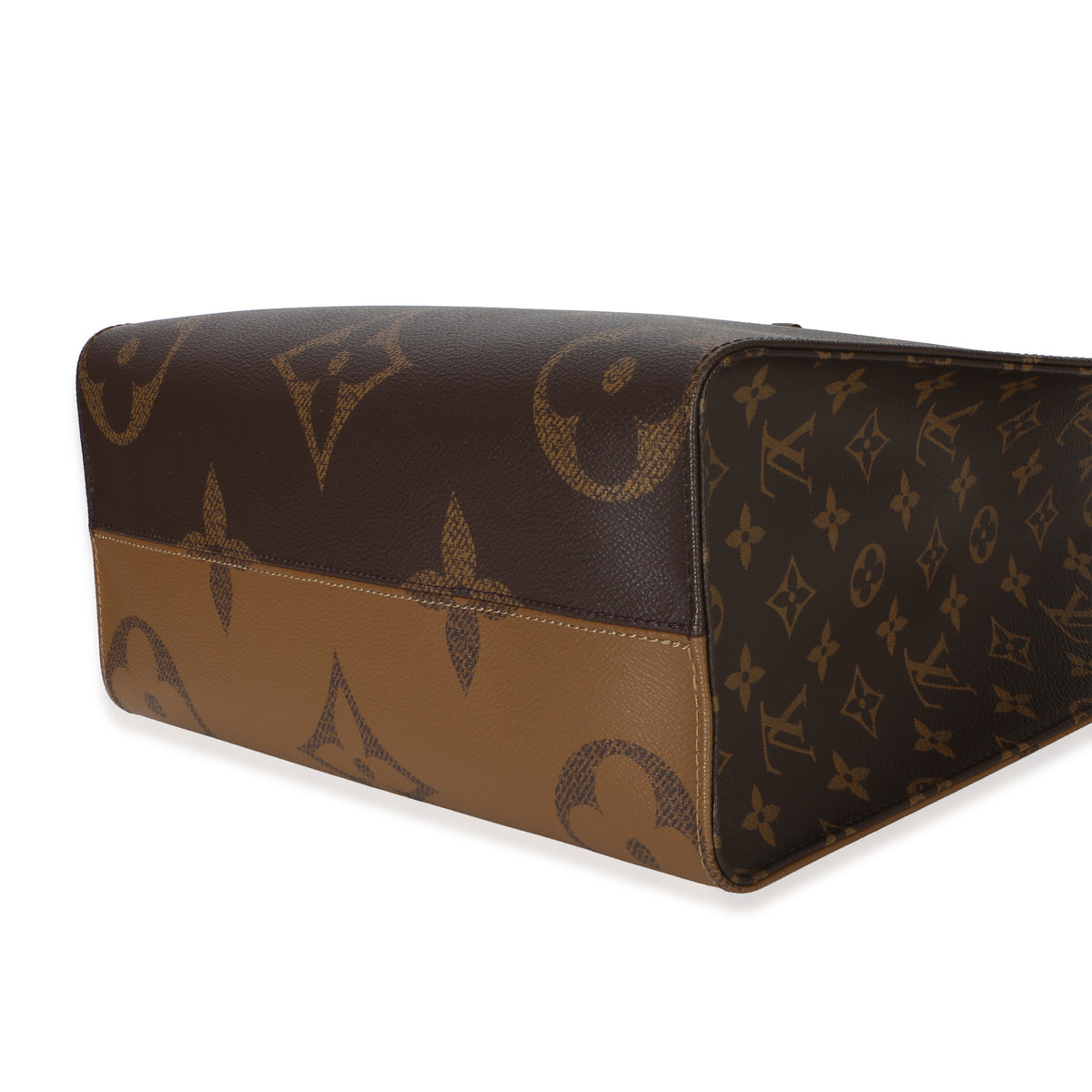 Louis Vuitton Reverse Monogram Canvas Onthego MM Handbag box
