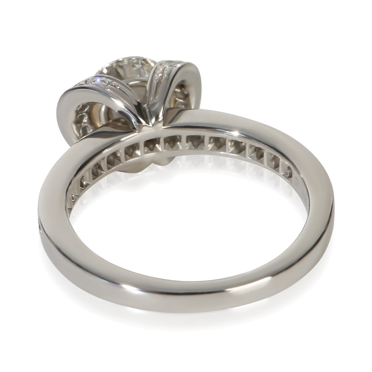 Tiffany & Co. 0.9 ct Round Brilliant Diamond Ribbon Engagement Ring 3