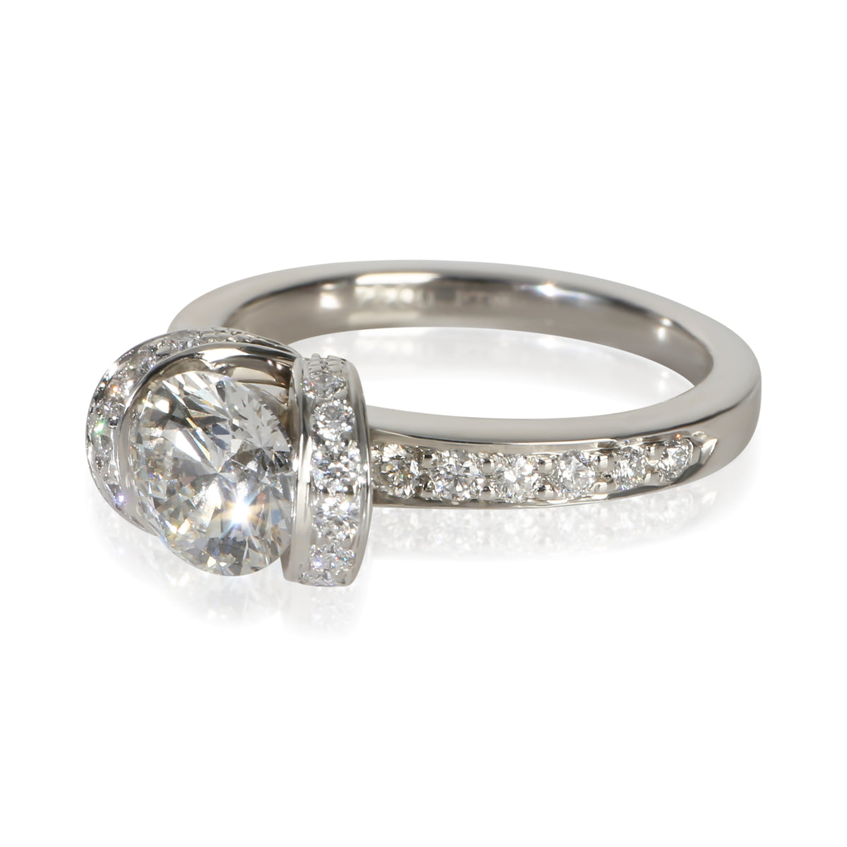 Tiffany & Co. 0.9 ct Round Brilliant Diamond Ribbon Engagement Ring 2