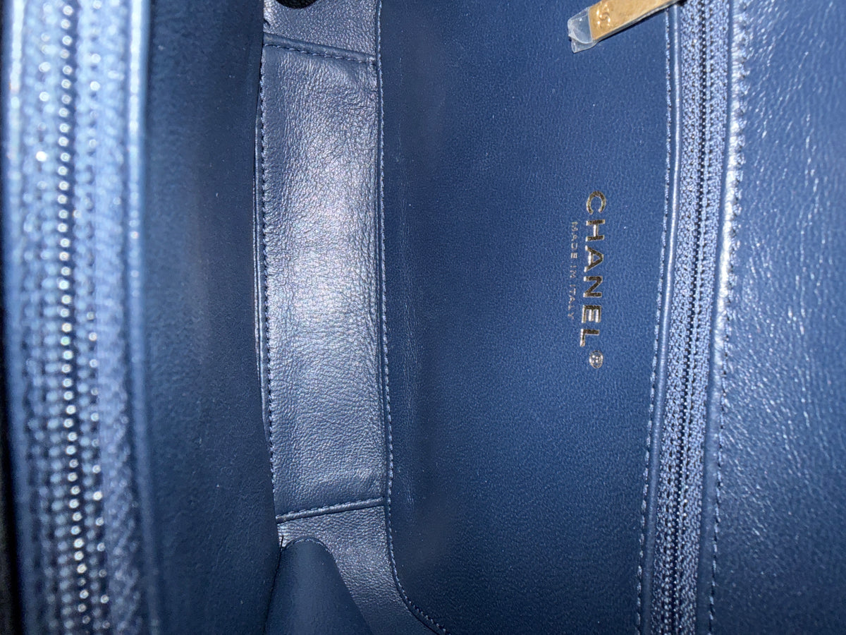 Chanel Navy Quilted Caviar Medium Filigree Vanity Case Handbag ad3