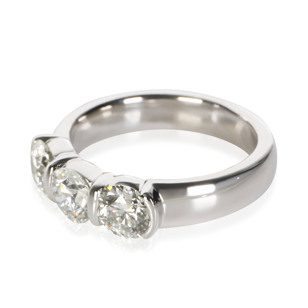 Tiffany & Co. 0.57 ct Round Brilliant Diamond Engagement Ring 2