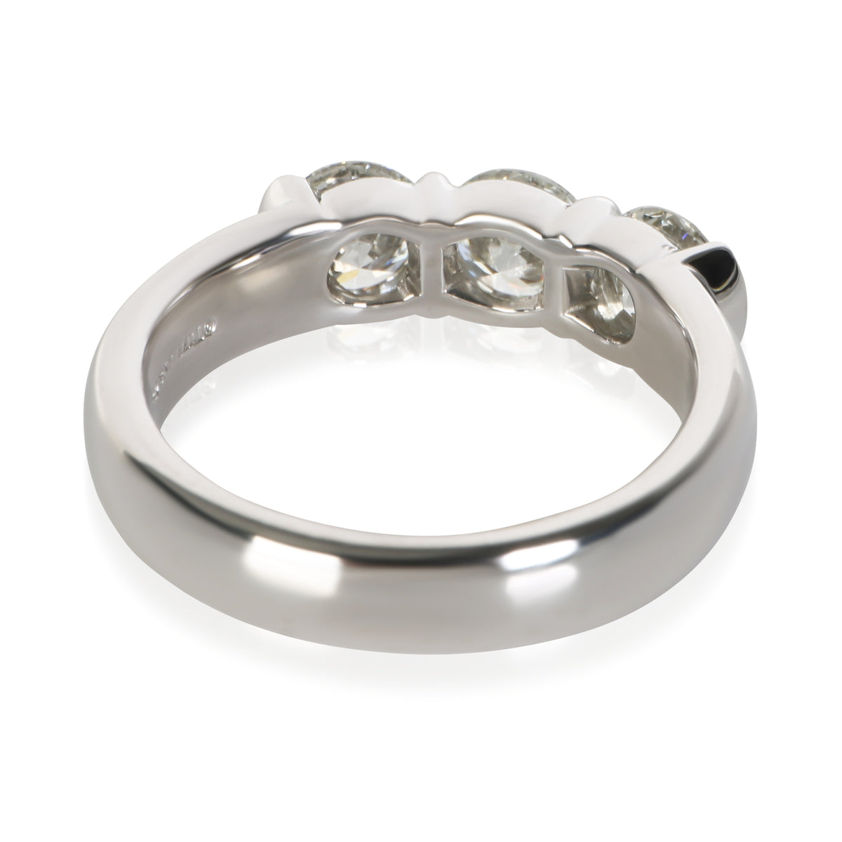 Tiffany & Co. 0.57 ct Round Brilliant Diamond Engagement Ring 4