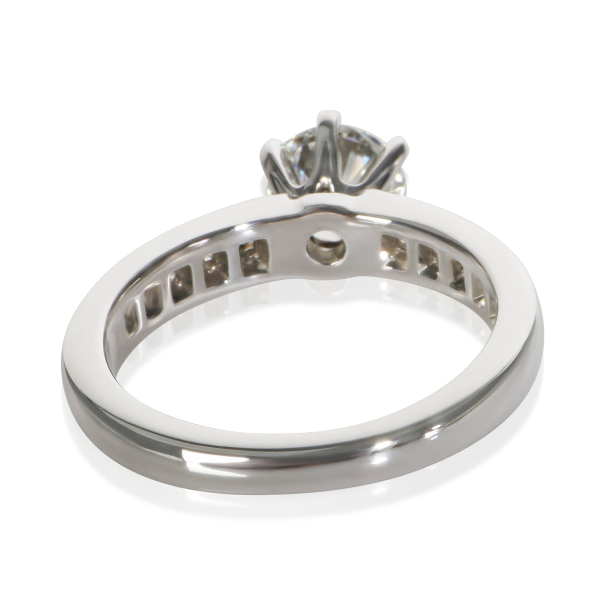 Tiffany & Co. 0.98 ct Round Brilliant Diamond Engagement Ring 3