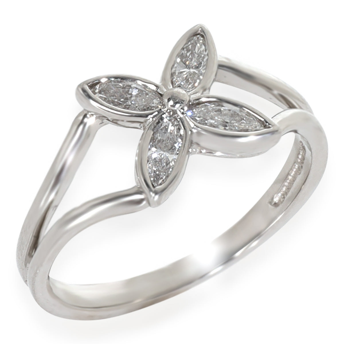 Platinum Diamond Vintage Victoria Ring