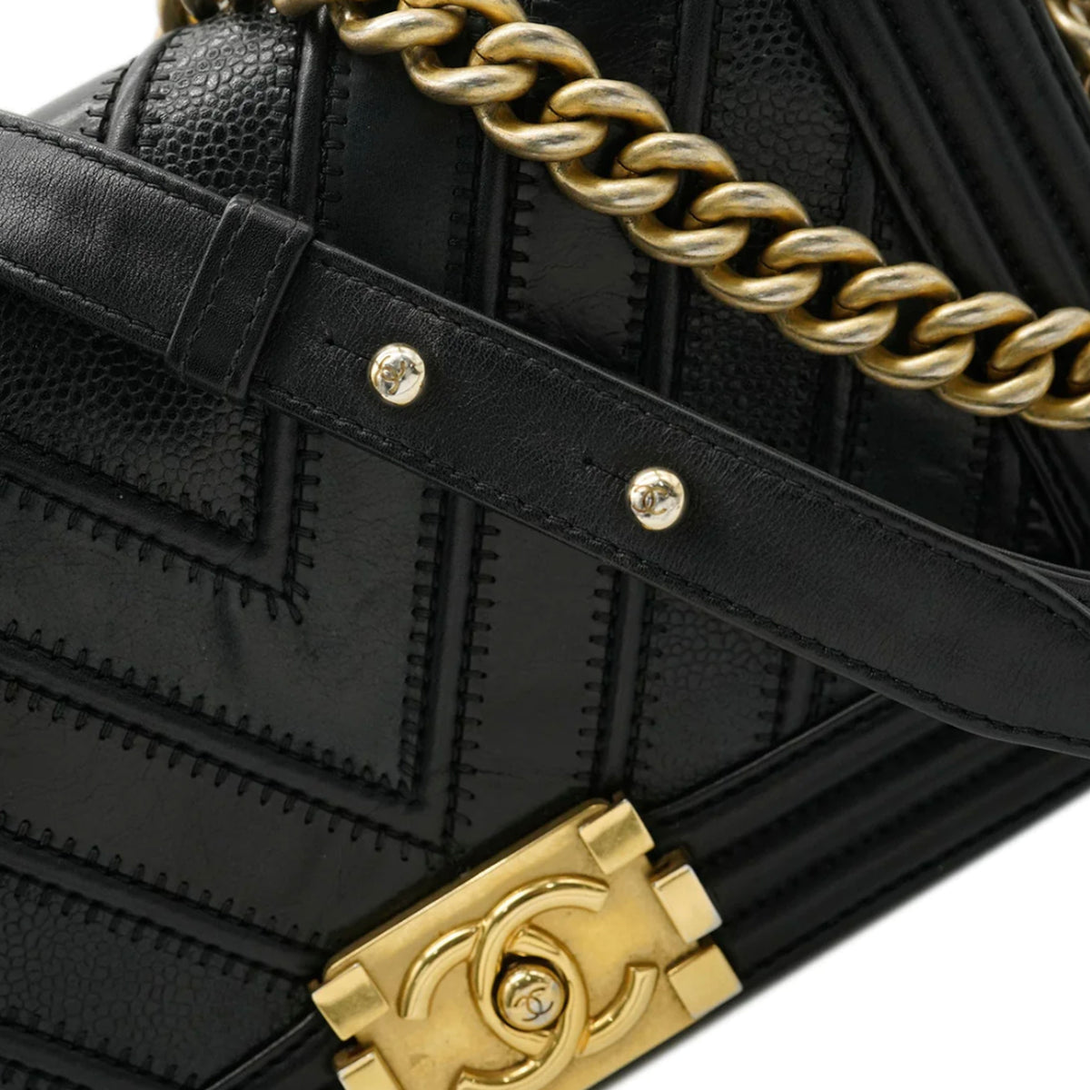 Black Calfskin Caviar In The Mix Chevron Old Medium Boy Bag