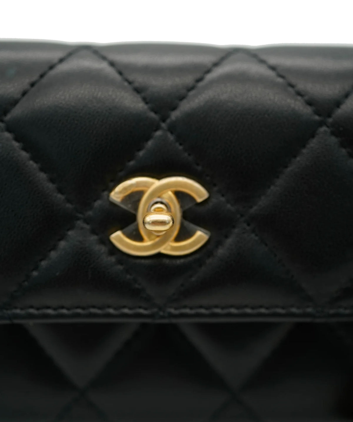 Black Quilted Lambskin Pearl Crush Card Holder On Chain