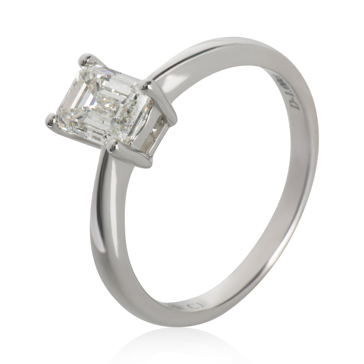 1 ct Emerald Diamond Engagement Ring