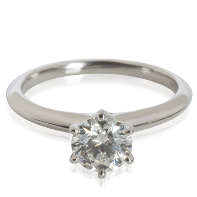 0.88 ct Round Brilliant Diamond Engagement Ring