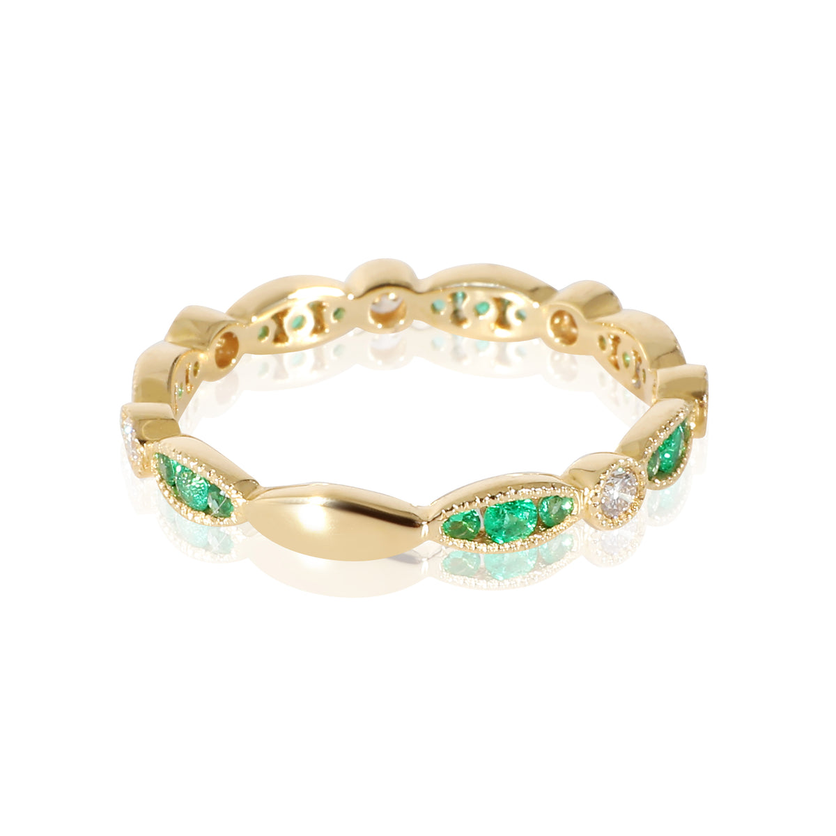 Emerald and Diamond Ring in 18K Yellow Gold