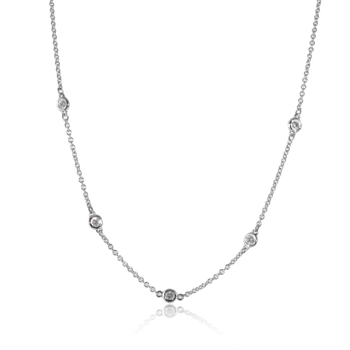 Diamond Station Necklace in 14K White Gold 0.25 CTW