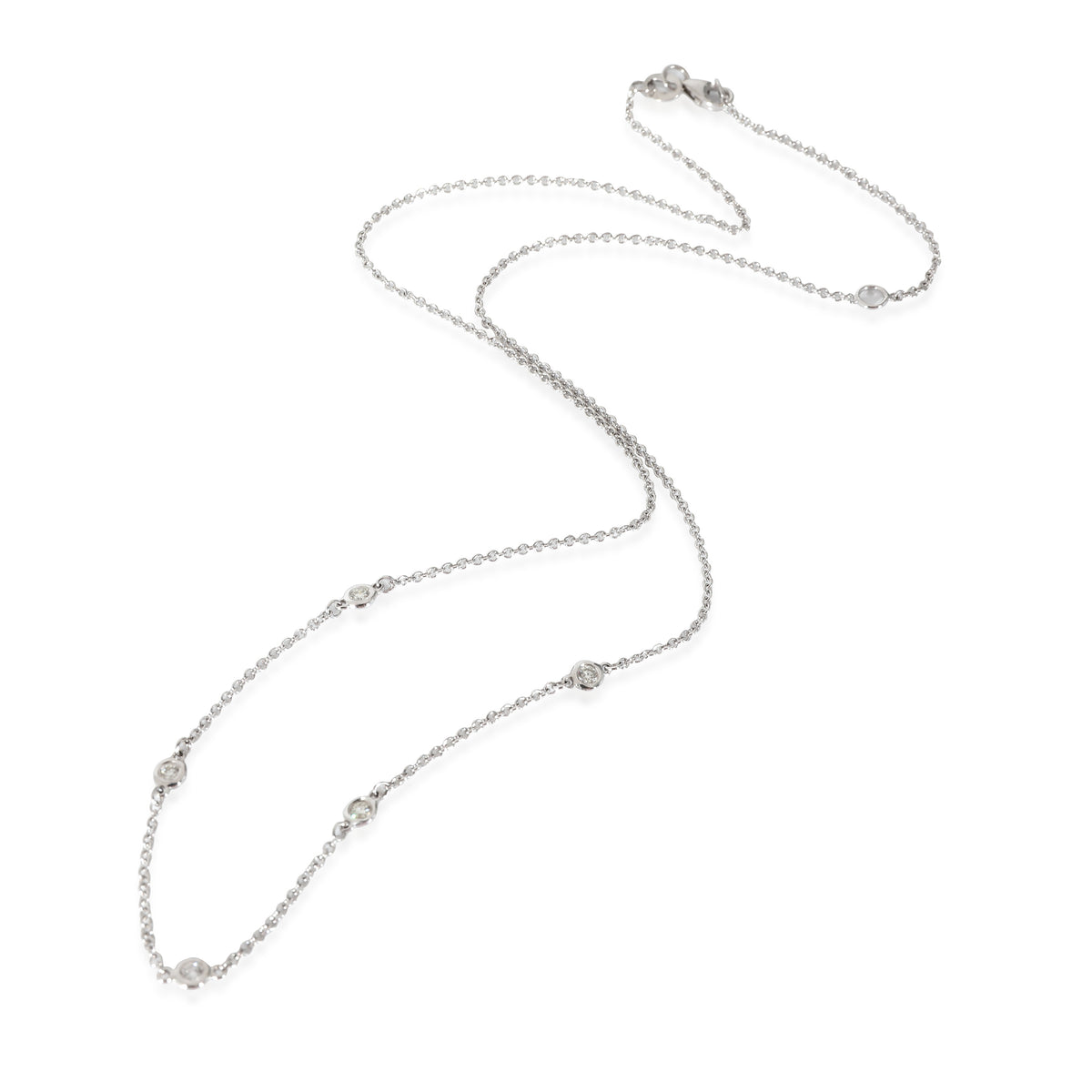 Diamond Station Necklace in 14K White Gold 0.25 CTW