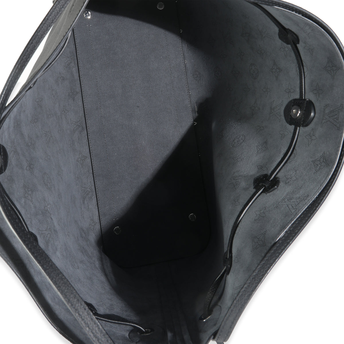 Black Monogram Mahina Boundless