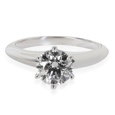 0.88 ct Round Brilliant Diamond Engagement Ring